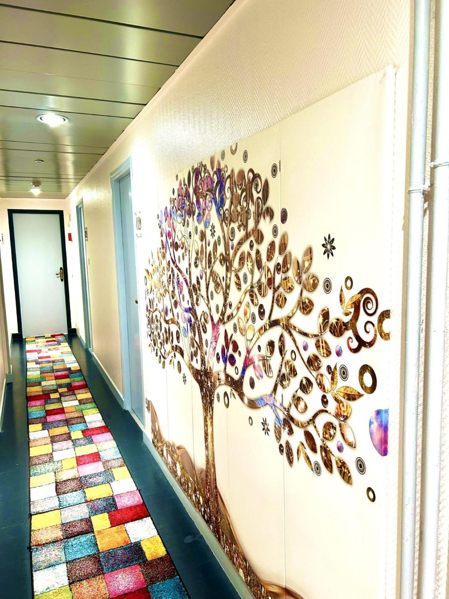 Kyriad Restaurant Centre Spa Vichy Exterior foto